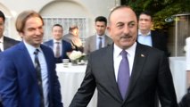 Dışişleri Bakanı Mevlüt Çavuşoğlu Los Angeles'da Yaşayan Türklerle Bir Araya Geldi