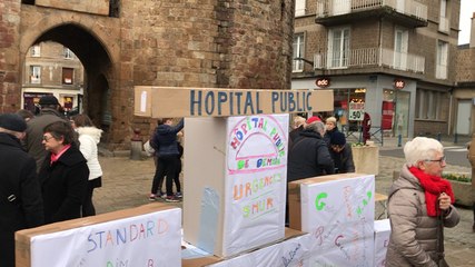 Un rassemblement pour défendre l’hôpital de Vire