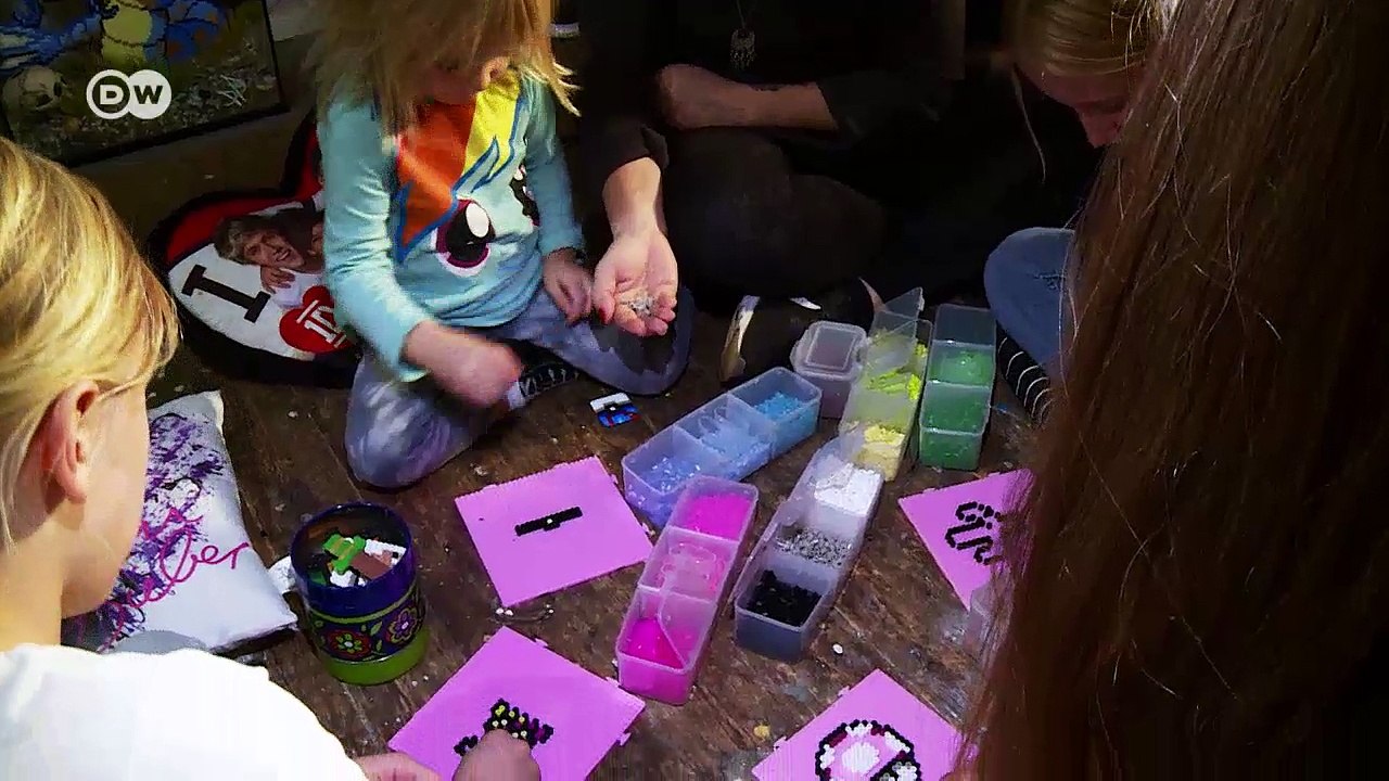 Pixel-Art aus Bügelperlen | Euromaxx