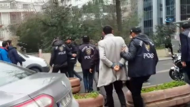 3 milyon değerinde 11 kilogram ziynet eşyası gasp eden soyguncular 24 saat içinde yakalandı