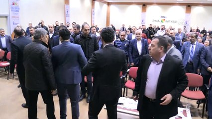 Bakan Bak: 'Güneydoğu'da yaptığımız her tesis ve salon gençlerimizi terörden kurtarıyor' - YALOVA