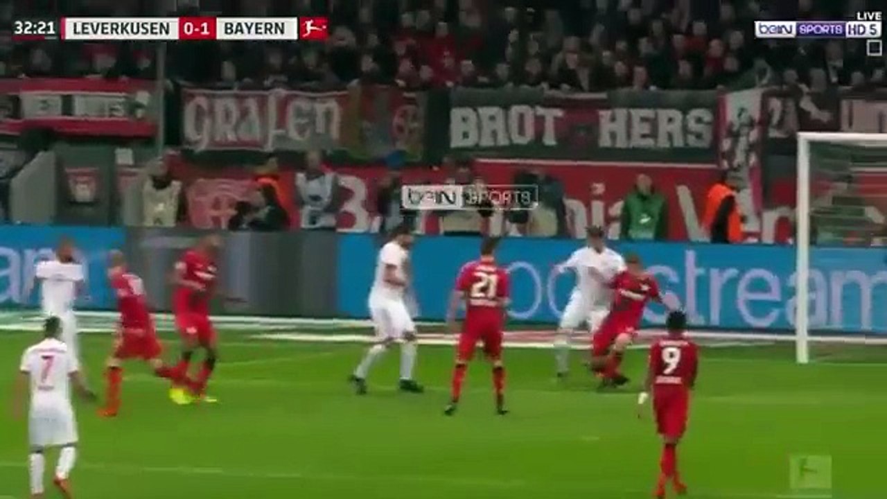 ملخص مباراة بـ ايـ ـرن ميـ ـونـ خ وبـ ايـ ـر ليـ فر كـو زن 3 1   مباراة مجنـونـة   حفيظ دراجي