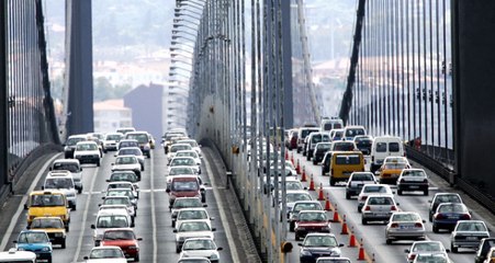 İstanbul'da Yarın Bazı Yollar Trafiğe Kapatılacak