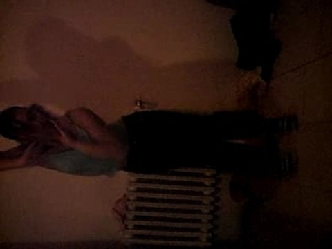 anais ki fai dla tecktonik