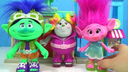 DREAMWORKS TROLL Movie Poppy & Branch, Help Save Trolls from Bergen Bridget