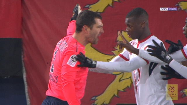 Caen's keeper loses his temper and sees red after Lille's opener