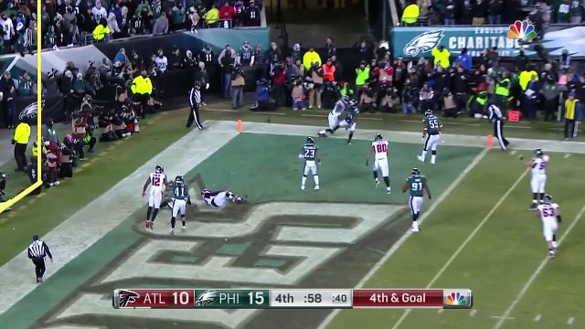 Atlanta Falcons quarterback Matt Ryan's fourth down pass goes through wide receiver Julio Jones hands