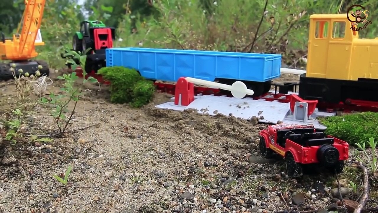 Мультик про машинки. Сборник про вертолёт. МанкиМульт.