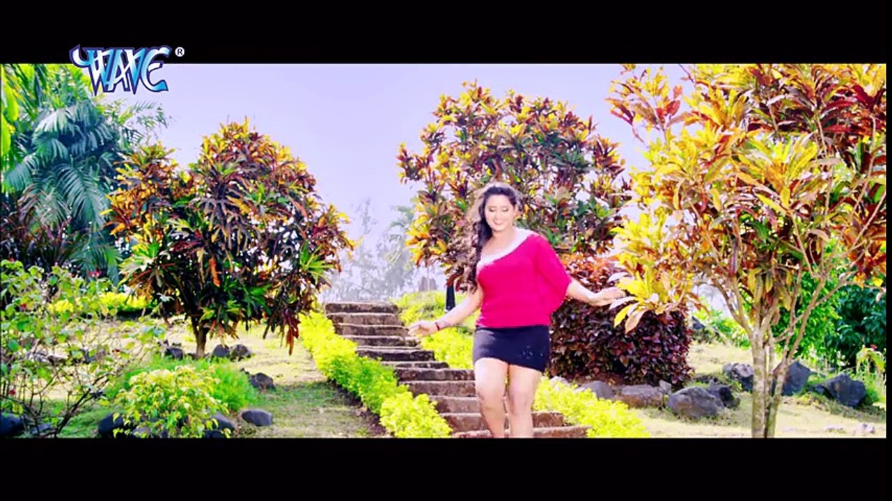 Banke Odhaniya सटल रही - Intqaam - Khesari Lal & Kajal Raghwani - Bhojpuri Hot Song 2015