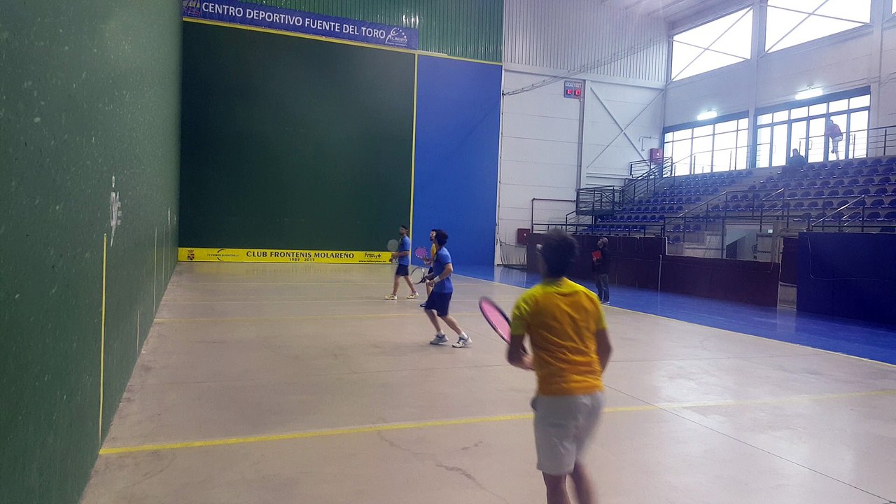 Frontenis honor Molareño vs Alcalá 1ª partida últimos tantos emocionantes set 1