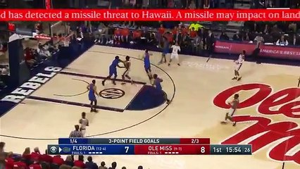 Quand une fausse alerte au missile balistique est annoncé à la TV à Hawaï