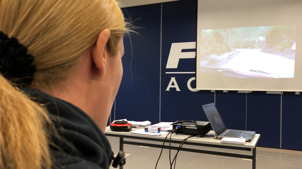 Les copilotes de rallye en test