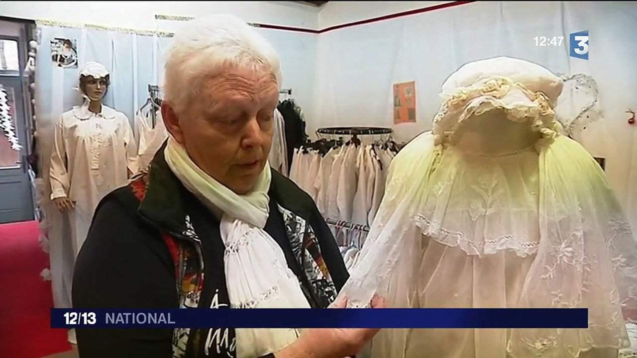 Le Mans : une amoureuse de vieux linges vend sa collection