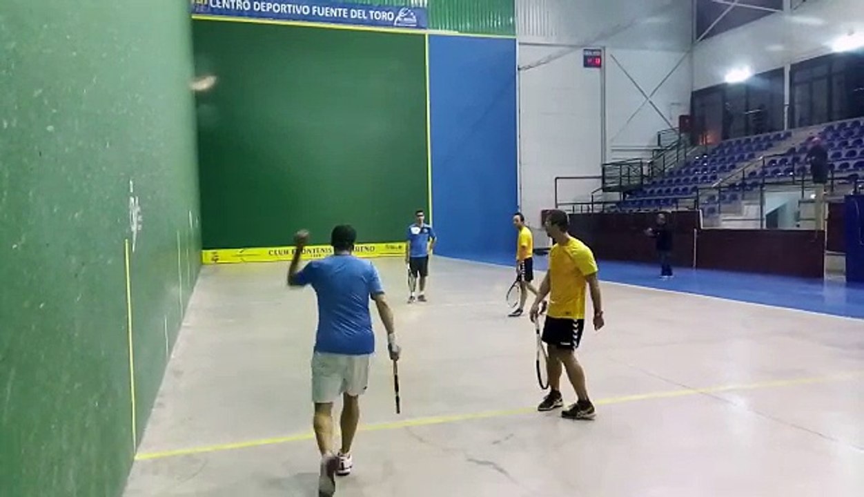 Frontenis honor Molareño vs Alcalá 3ª partida últimos tantos set 2