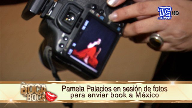 Pamela Palacios en sesión de fotos para enviar book a México