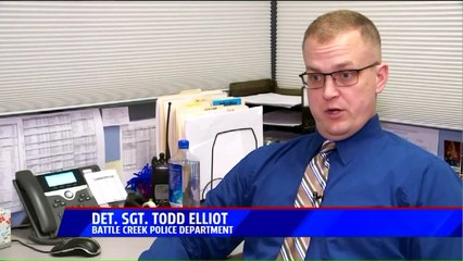 13-Year-Old Boy Saves Mother`s Life After Father Attacks Her with Sword