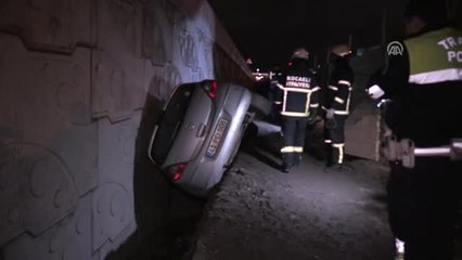 Kontrolden Çıkan Araç Kanala Düştü