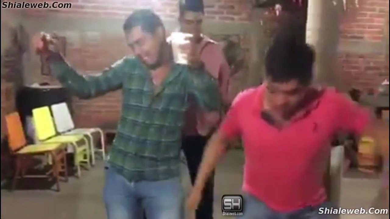 A Bailar Un Grupo De Amigos Borrachos Nuevo Paso De Baile Las Lobas