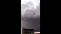 Quand la queue du diable apparaît dans le ciel mexicain - phénomène météo incroyable