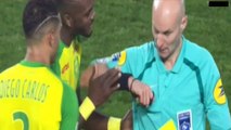 Nantes - PSG : Diego Carlos fait tomber l'arbitre et prend carton rouge !