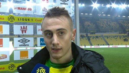 Nantes / PSG - Valentin Rongier sur l'action Diego Carlos / Tony Chapron