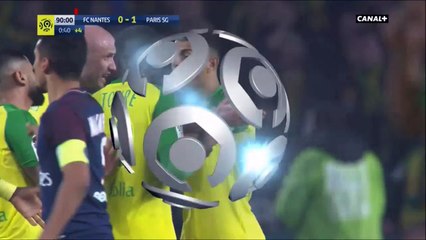 Diego Bizarre Second Yellow Card For Putting Referee To The Ground vs PSG!