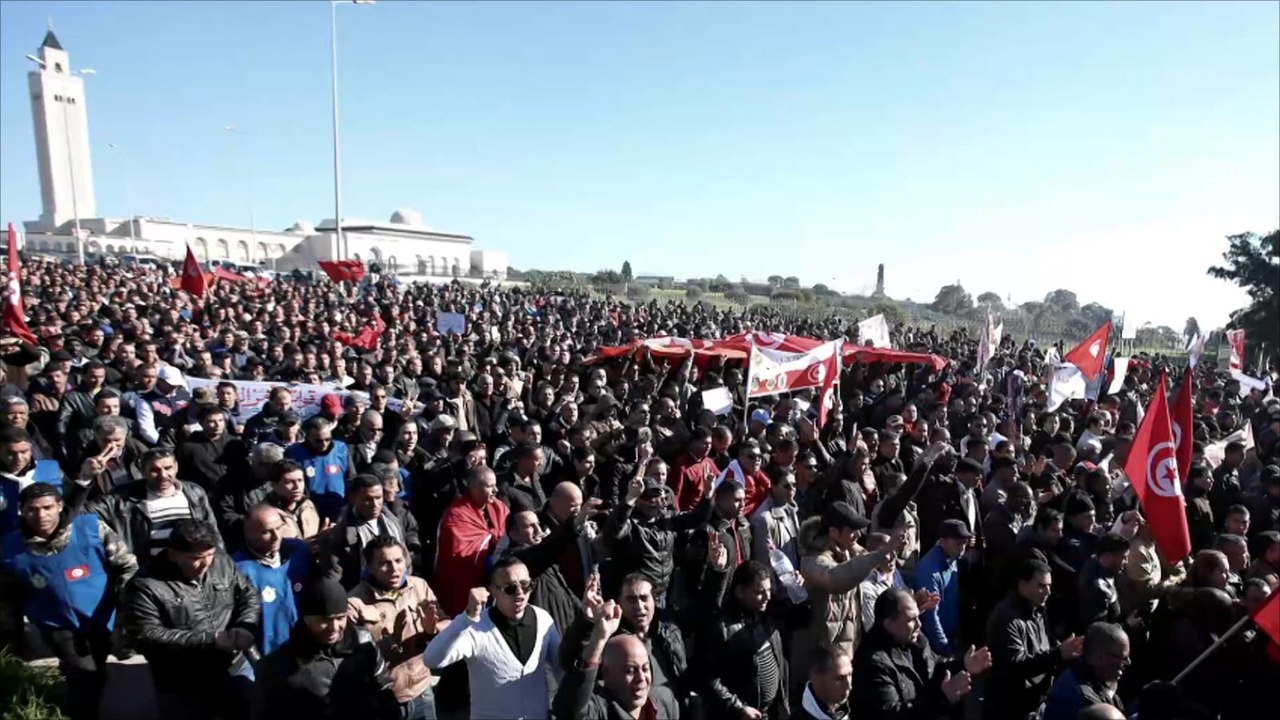 تونس في السنة السابعة للثورة.. الأحلام والهواجس