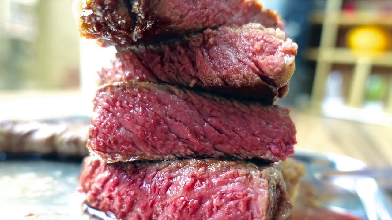 【夢幻廚房在我家】如何用電鍋做出五星級飯店高檔牛排？舒肥法料理，沒機器也能用電鍋！ Sous Vide Cooking 舒肥法 真空低溫烹調法分子料理法式料理 Cusine Sous Vide