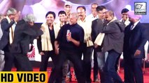 Akshay Kumar's FUNNY Moment During Padman Promotional Event