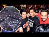 Salman Khan's Pune Fans Go CRAZY At PN Jewellers Store