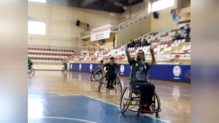 Üzerine Ağaç Devrilen Akut Gönüllüsü Felç Kaldı, Hayata Basketbol ile Tutundu