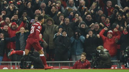 Descargar video: Oxlade-Chamberlain living his 'midfield dream' at Liverpool - Klopp