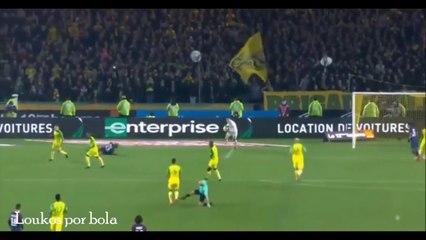 Referee kicks player and shows red card