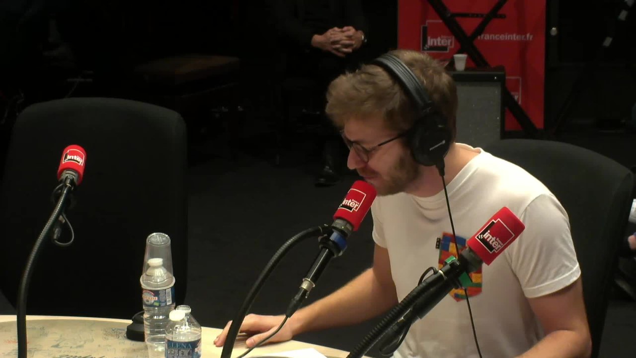 Nabilla, ma nouvelle conseillère financière - La Drôle D'Humeur De Thomas Wiesel