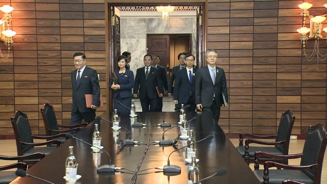 Coreias discutem show nos Jogos de Inverno