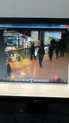 نشطاء يتداولون فيديو للحظة انهيار جزء من مبنى بورصة جاكرتا بإندونيسيا