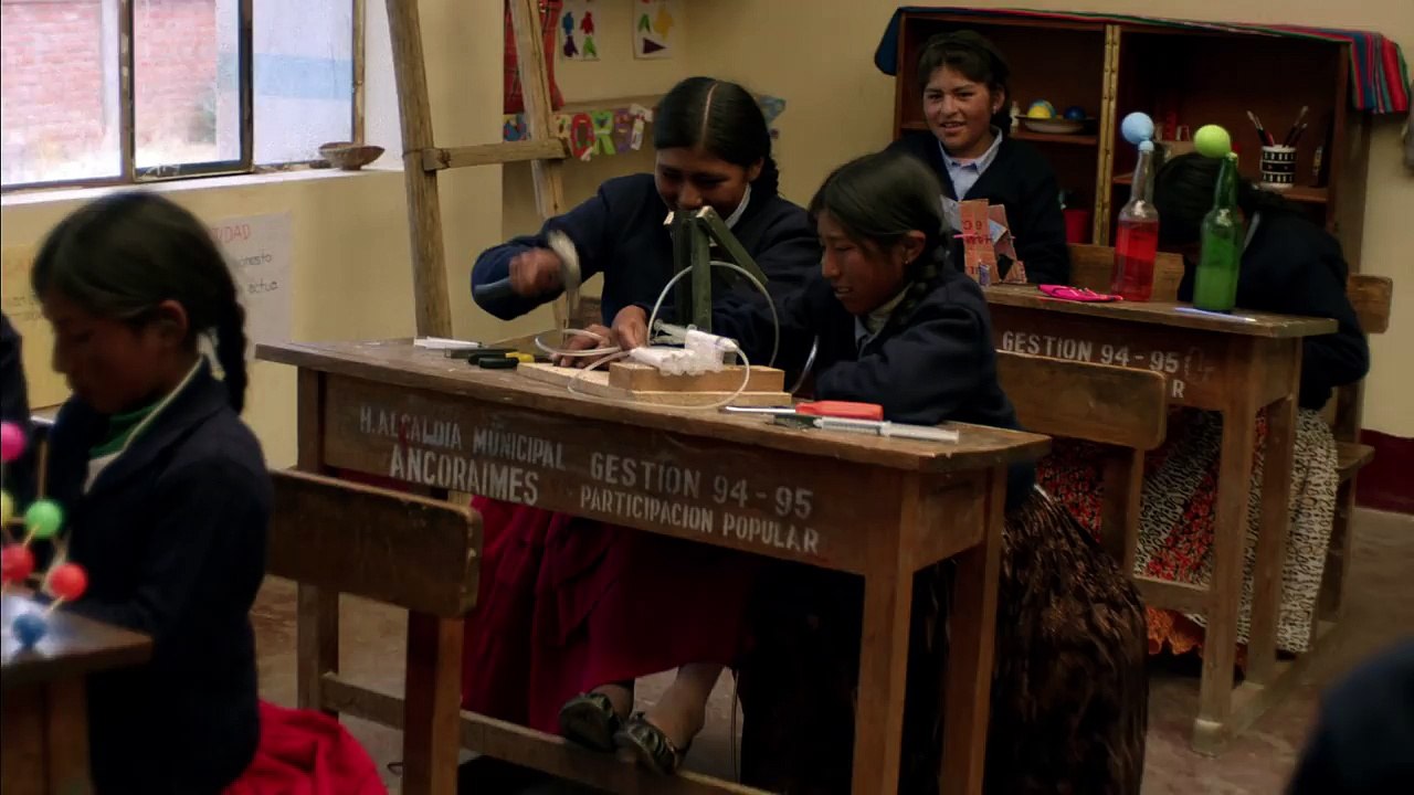 11 year-old Robot Engineers with No Internet