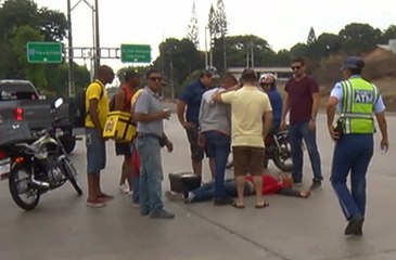 Guayaquil: accidente de motocicleta en la avenida del Bombero