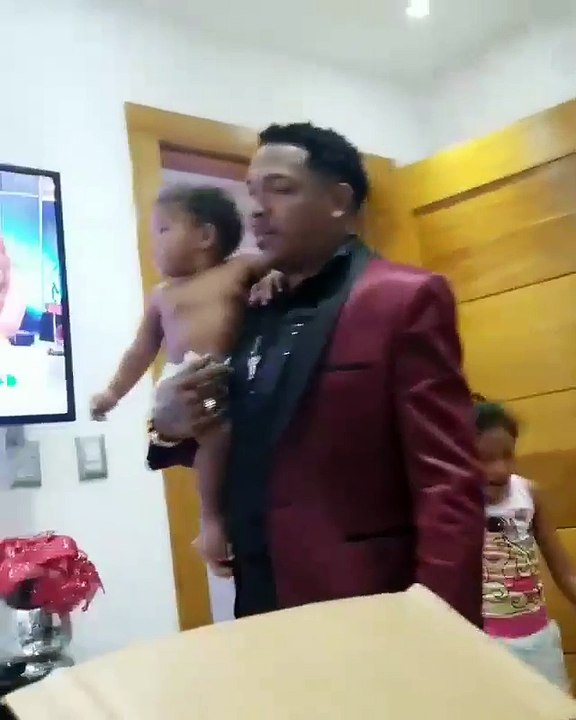 Llegó su Macho