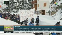 Italianos marchan entre montañas para rechazar leyes migratorias