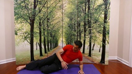 Strengthen Lower Back with Yoga Side Plank Pose