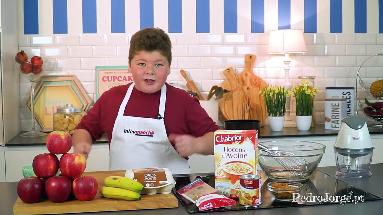Bolo de maçã sem farinha e sem açúcar