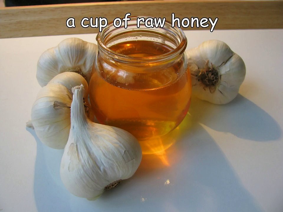 How to Make Garlic Honey - A Simple Recipe with Easy-to-follow Instructions and Step-by-Step Photos