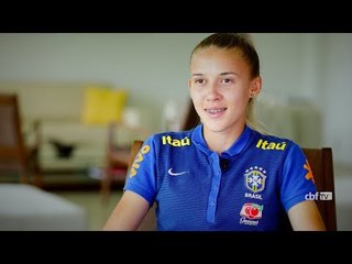 Seleção Feminina Sub-20 Origens: Isabela