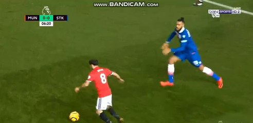 من مباراة المان يونايتد ضد ستوك سيتي