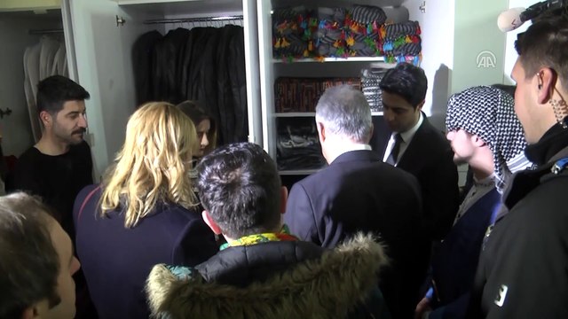 Gençlere yöresel kıyafet ve müzik aleti desteği - HAKKARİ