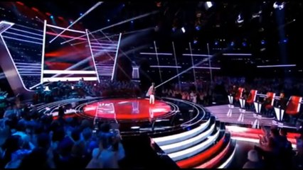 Contestant´s Grandma Shockingly Steals The Show! (FUNNY) The Voice UK 2018