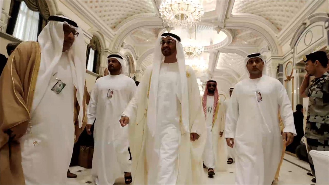 أبو ظبي تدّعي اعتراض مقاتلات قطرية لطائرة مدنية إماراتية