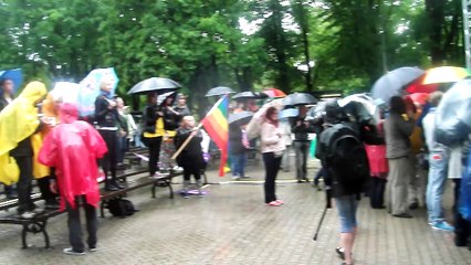 Grigorij lv на сцене Верманского парка 2 6 2012