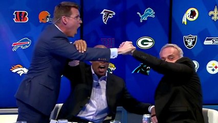Scott Hanson's amazing reaction to Vikes game-winning TD